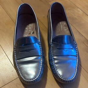 Tods Driving Shoe in Silver - Women’s Size 39 (US 8)